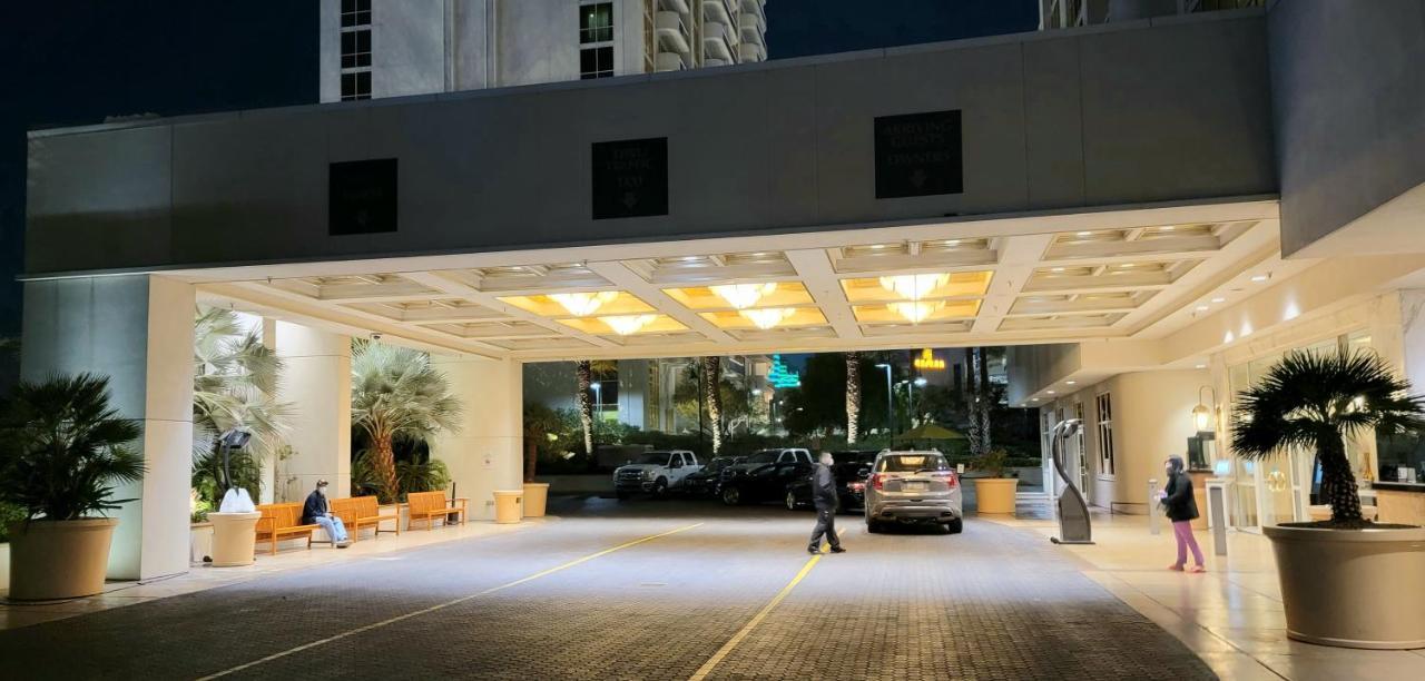 Awesome The Signature Mgm Condo With Strip View. No Resort Fee! Лас Вегас Екстериор снимка