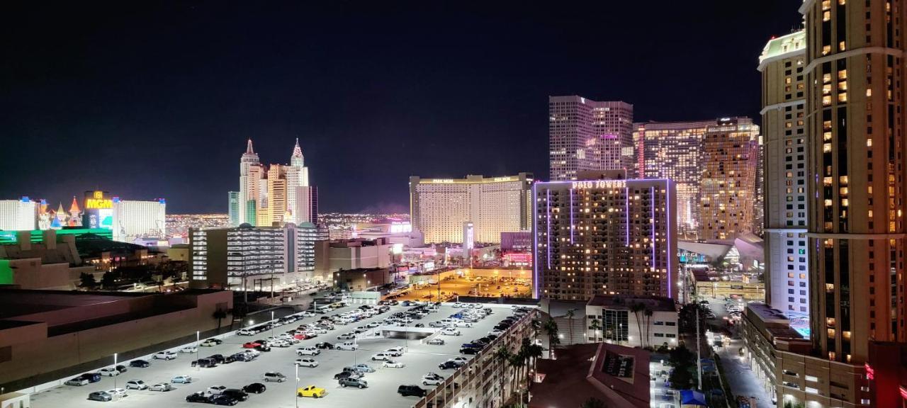 Awesome The Signature Mgm Condo With Strip View. No Resort Fee! Лас Вегас Екстериор снимка